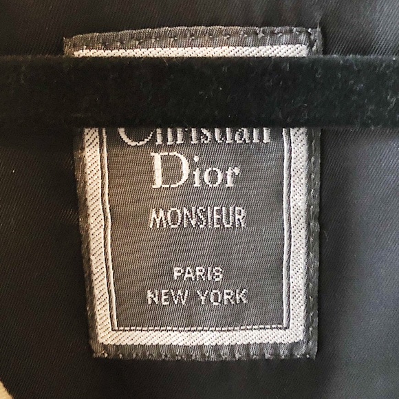 CHRISTIAN DIOR WOOL LINED TRENCH COAT - Picture 3 of 4